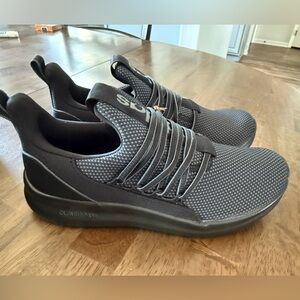 NWT Adidas Boy’s Black Lite Racer Slip-On Shoes, size 5 1/2 youth (big kid)